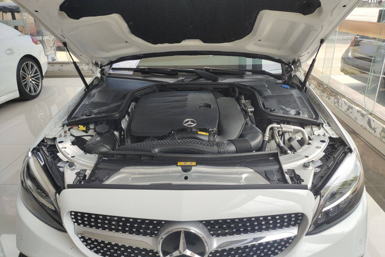 奔驰C级(进口) 2021款 C 200 轿跑车局部细节24