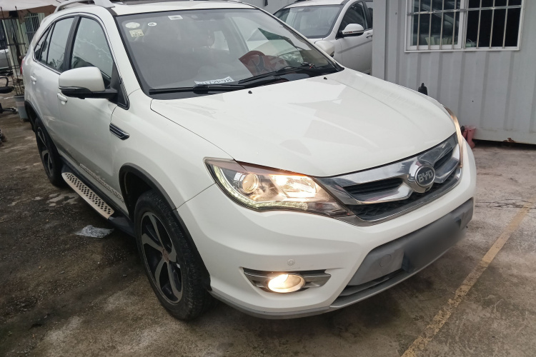 比亚迪S7 2016款 2.0T 自动尊贵型Plus车身外观6002