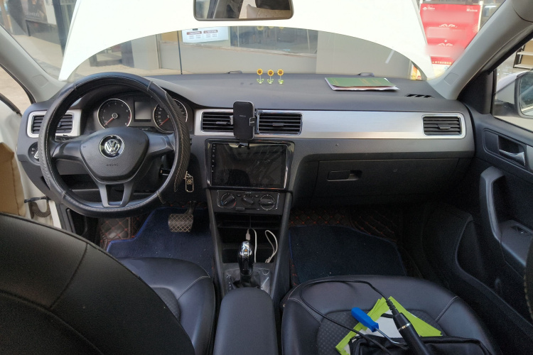 大众 桑塔纳 2015款 浩纳 1.6L 自动舒适型中控内饰12