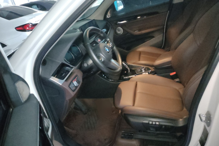 宝马X1 2020款 sDrive20Li 尊享型局部细节19