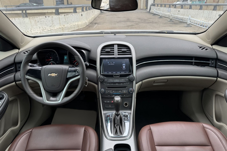 雪佛兰 迈锐宝 2014款 2.0L 自动舒适版中控内饰7005