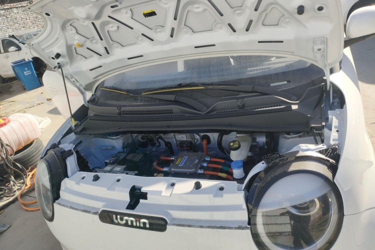 长安启源 长安Lumin 2024款 130km 清悦款机舱底盘24