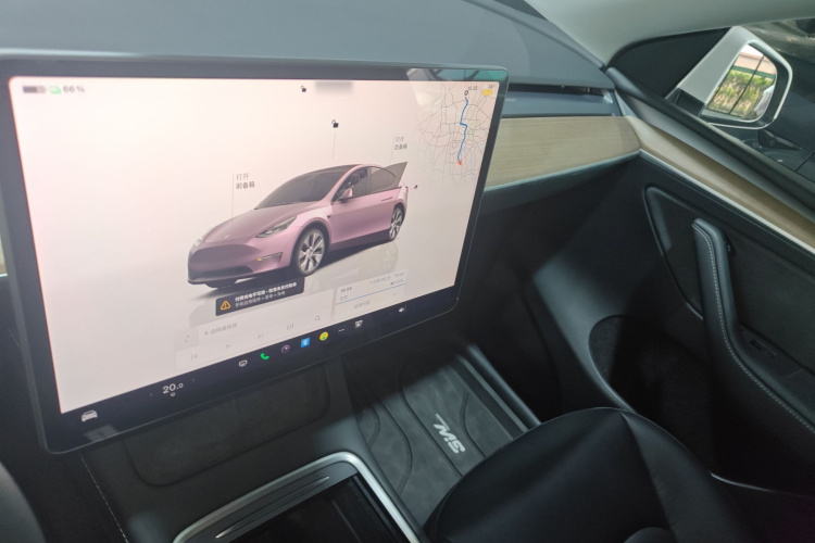 特斯拉 Model Y 2022款 长续航全轮驱动版局部细节16