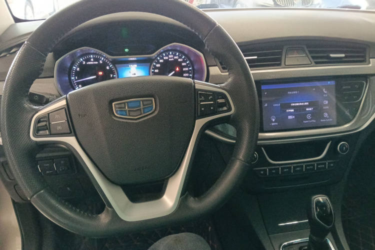 吉利汽车 帝豪 2017款 三厢百万款 1.5L CVT向上版中控内饰12