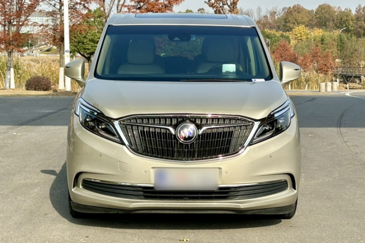 别克GL8 2017款 ES 28T 旗舰型 国V车身外观6006