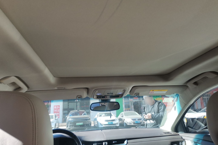 凯迪拉克XTS 2016款 28T 技术型中控内饰22