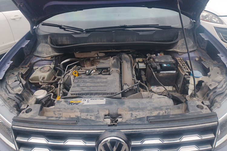 大众 途铠 2019款 280TSI DSG舒适版机舱底盘24