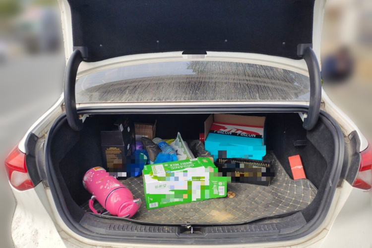 福特 福克斯 2021款 三厢 EcoBoost 180 自动锋潮型中控内饰23