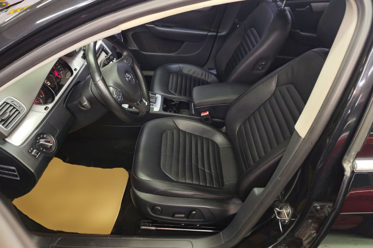 大众 迈腾 2013款 1.8TSI 领先型中控内饰19