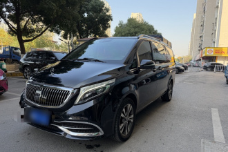 奔驰V级 2018款 V 260 领航版 国VI