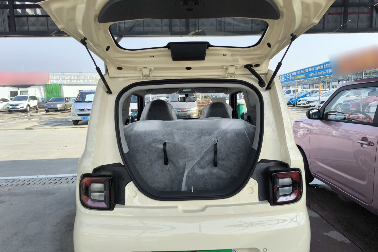 吉利银河 熊猫 2025款 210km 元气熊局部细节23