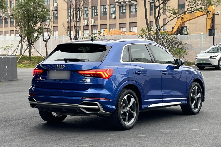奥迪Q3 2019款 40 TFSI 时尚动感型车身外观6008