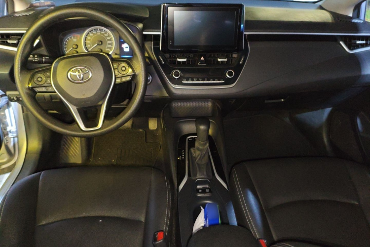 丰田 卡罗拉 2021款 1.2T S-CVT 精英版中控内饰7002