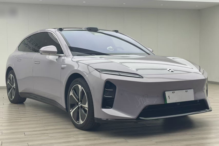 蔚来ET5T 2025款 75kWh Touring车身外观3