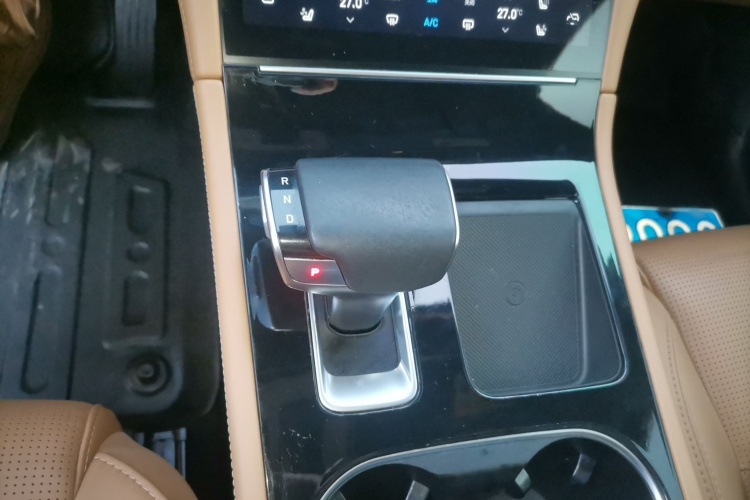 理想汽车 理想ONE 2021款 增程6座版局部细节18