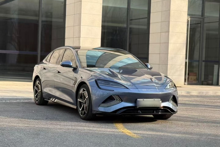 比亚迪 海豹 2022款 650km 四驱性能版车身外观6003