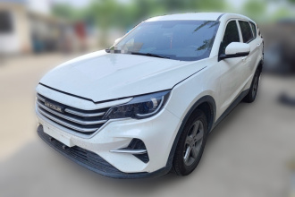 捷途X70M 2020款 改款 1.5T 手动伙伴型 5座