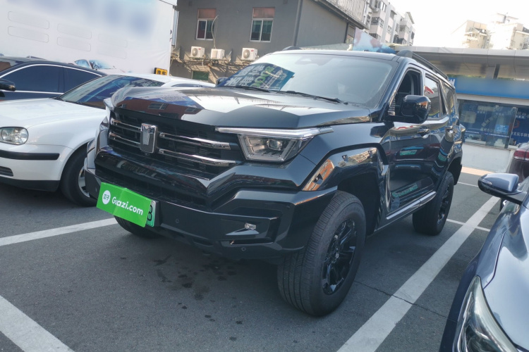 坦克400新能源 2024款 Hi4-T 越野版车身外观1