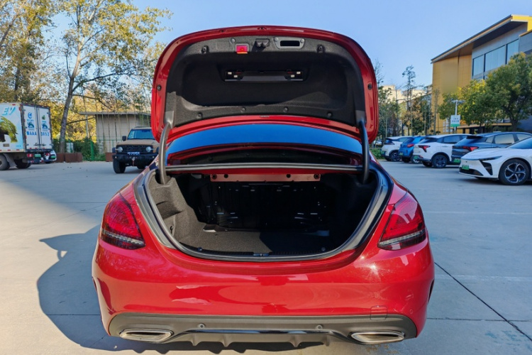 奔驰C级 2019款 C 260 运动版车身外观6007