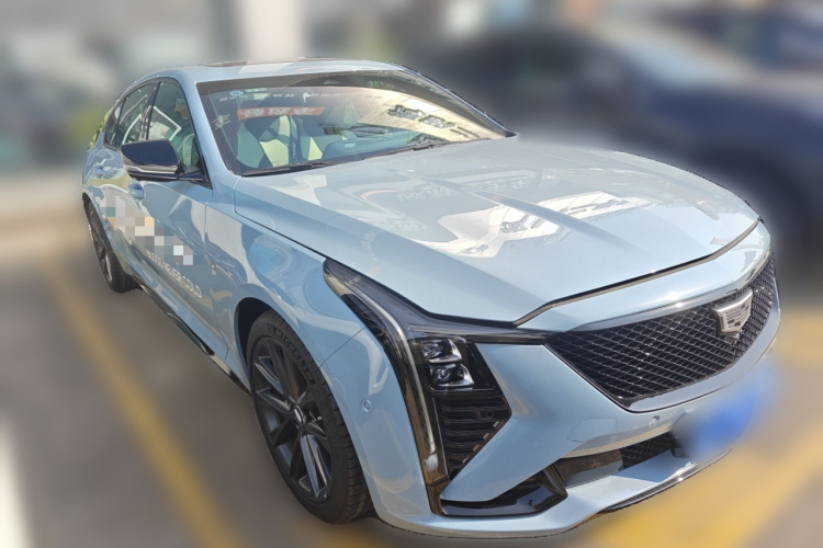 凯迪拉克CT5 2025款 28T 赛道性能版+巅峰赛道选装包车身外观3