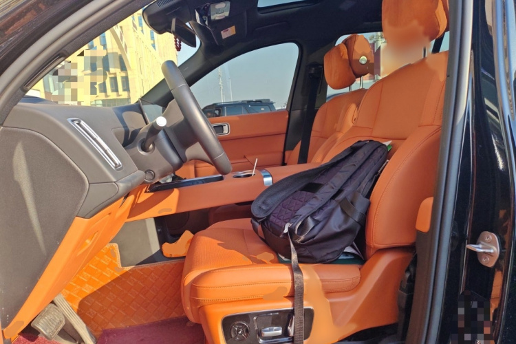 理想汽车 理想L9 2024款 Ultra局部细节19