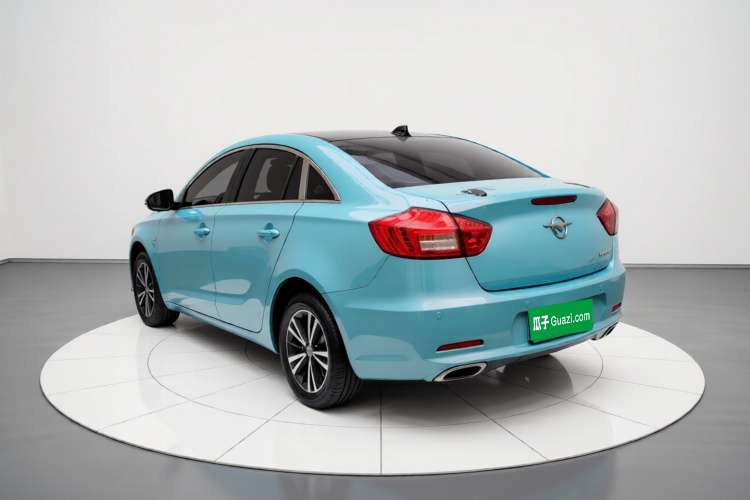 海马M6 2017款 1.5T CVT豪华型车身外观5