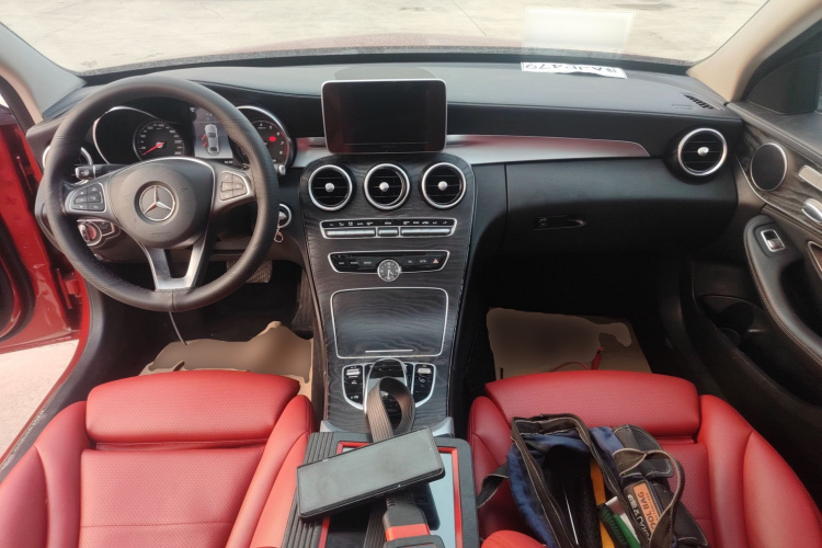 奔驰C级 2018款 C 200 L 运动版中控内饰7002