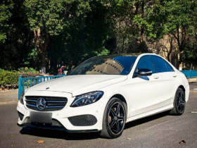 奔驰C级 2015款 C 300 运动版