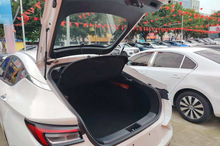 思皓A5 2021款 1.5T CVT尊贵智联型局部细节23