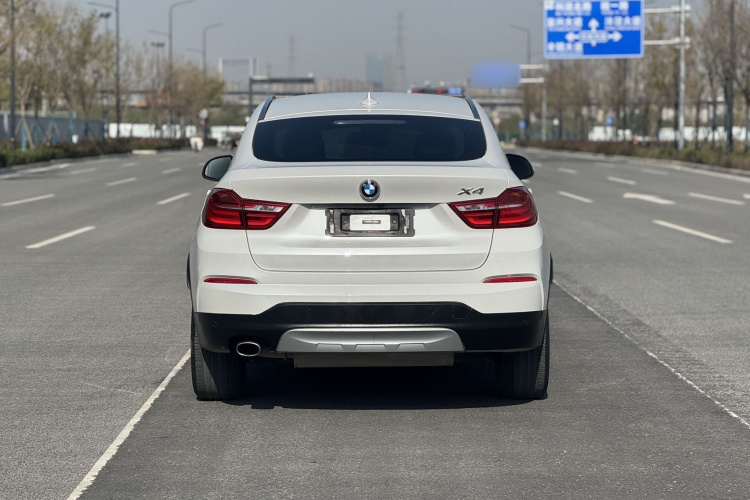 宝马X4 2014款 xDrive20i X设计套装车身外观6007