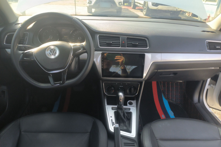 大众 朗逸 2015款 1.6L 自动舒适版中控内饰12