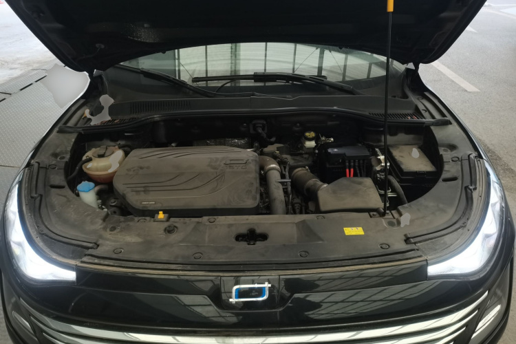 奔腾T90 2023款 1.5T DCT 自动豪华型局部细节24