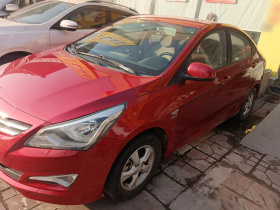 现代 瑞纳 2014款 1.4L 手动智能型GLS