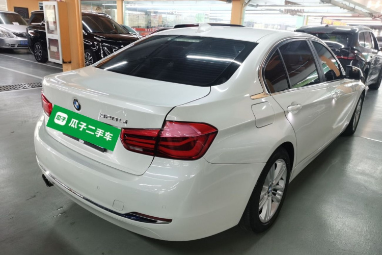 宝马3系 2017款 320Li 时尚型车身外观7