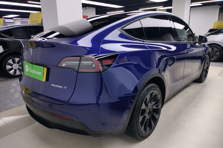 特斯拉 Model Y 2022款 长续航全轮驱动版车身外观6005