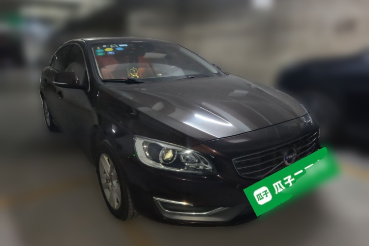 沃尔沃S60 2017款 S60L T3 智进版车身外观3