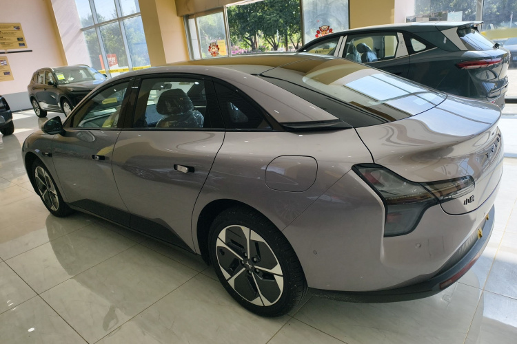 小鹏MONA M03 2025款 515 长续航 Plus车身外观6003