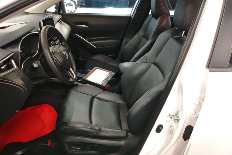 丰田 锋兰达 2022款 2.0L CVT豪华PLUS版局部细节19