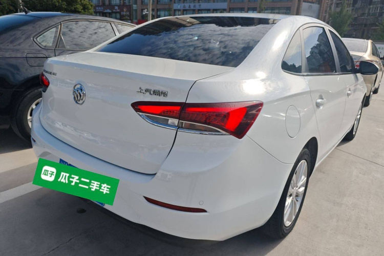 别克 英朗 2021款 改款 典范 1.5L 自动精英型车身外观6004