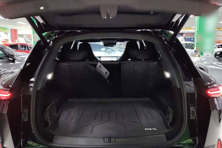 捷途山海L6 2024款 1.5TD DHT MAX中控内饰23