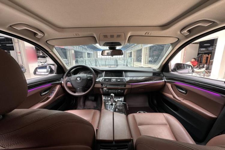 宝马5系 2014款 525Li 领先型车身外观6004