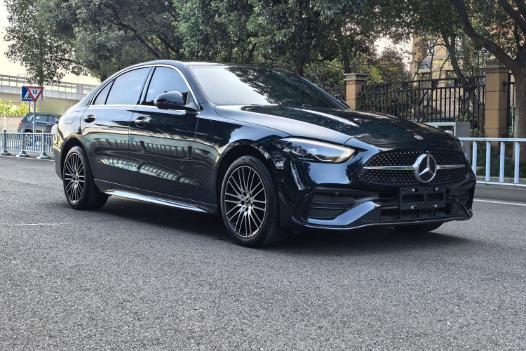 奔驰C级 2025款 改款 C 260 L 运动版车身外观6003