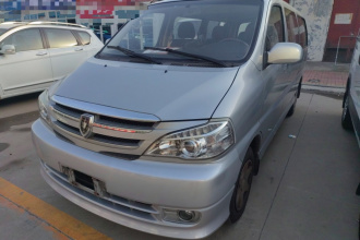 金杯 阁瑞斯 2015款 2.0L经典版 标准型长轴7/9座