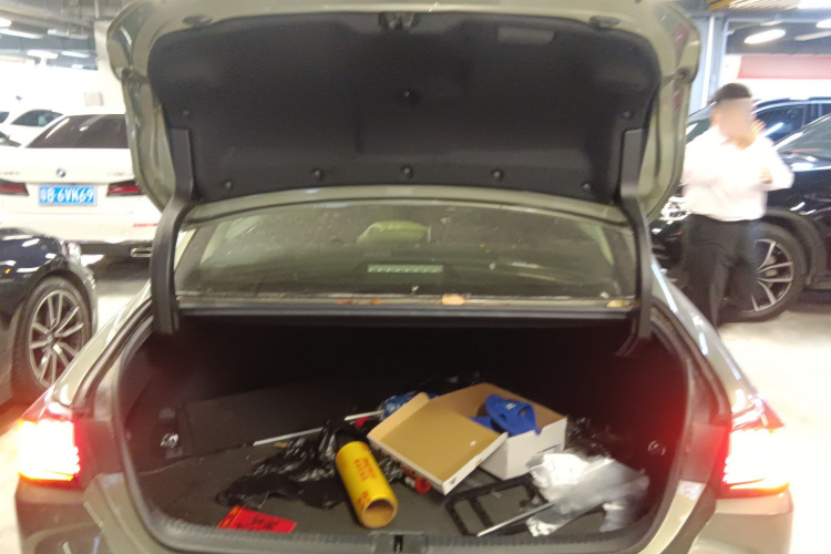 雷克萨斯ES 2020款 300h 卓越版局部细节23