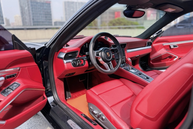 保时捷911 2012款 Carrera 3.4L中控内饰7007