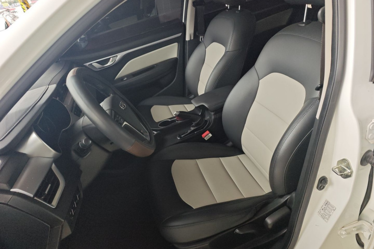 吉利汽车 远景 2020款 1.5L CVT亚运版中控内饰19