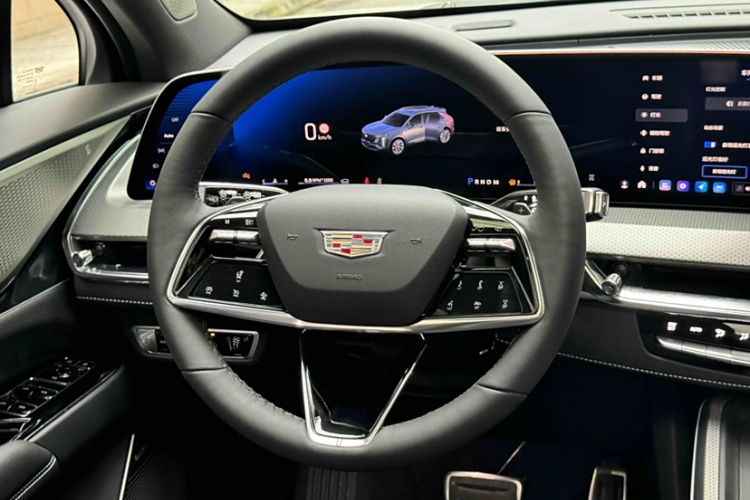 凯迪拉克XT5 2025款 2.0T 尊贵型中控内饰7006