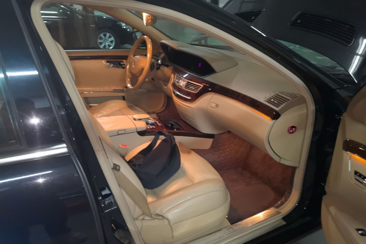 奔驰S级 2011款 S 350 L CGI局部细节9005