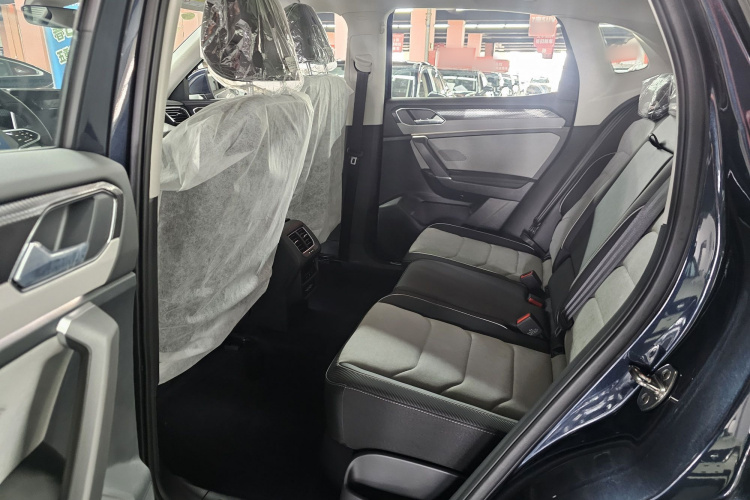 大众 探岳X 2024款 330TSI 两驱尊贵高能版中控内饰7007