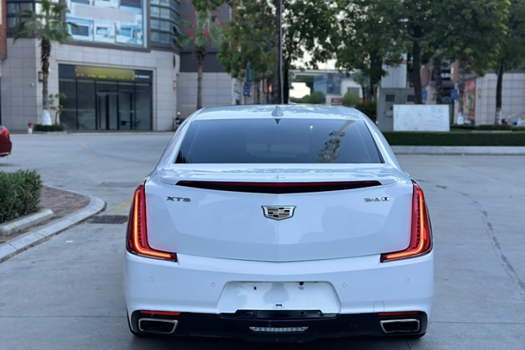 凯迪拉克XTS 2018款 28T 精英型车身外观6004